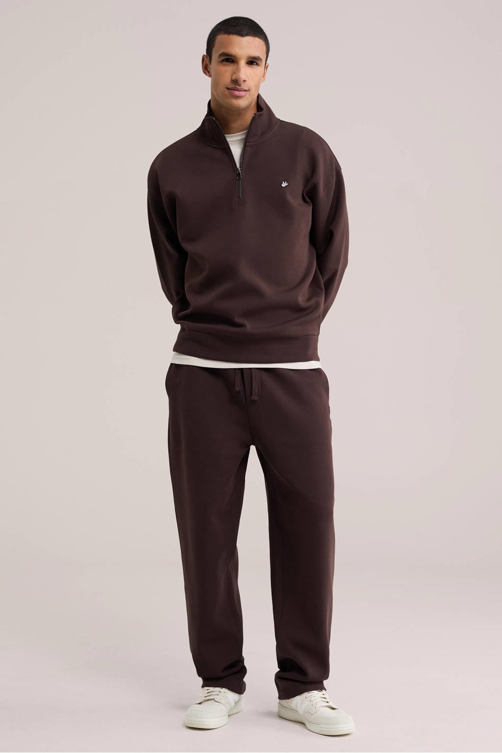 WE Fashion loose fit joggingbroek - donkerbruin