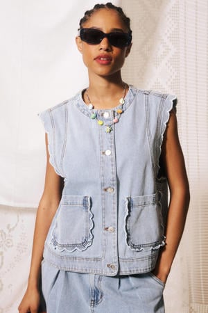 denim gilet met ruches - lichtblauw