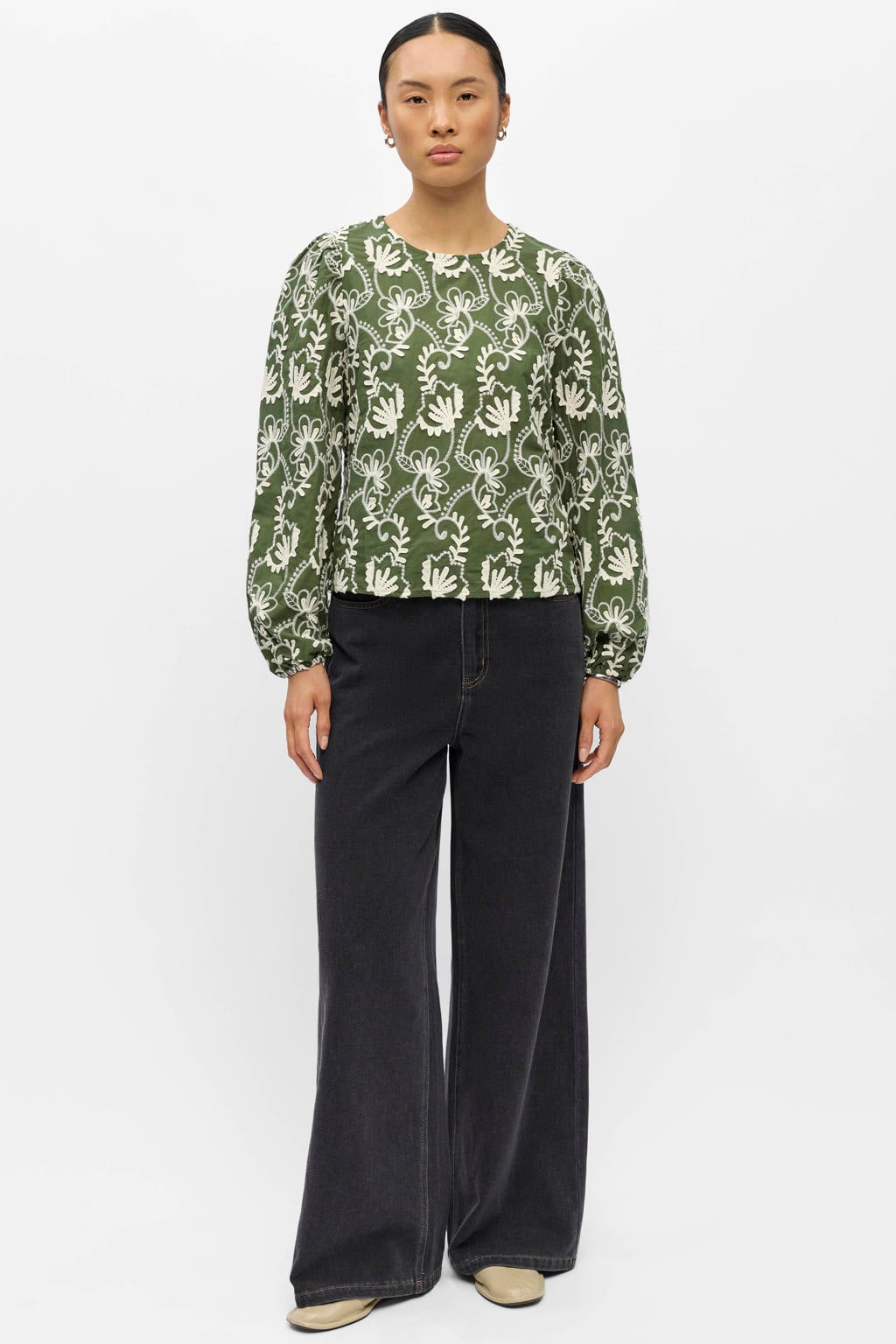 Groene dames OBJECT rechtvallende blousetop van katoen met lange mouwen, ronde hals, knoopsluiting en borduursels