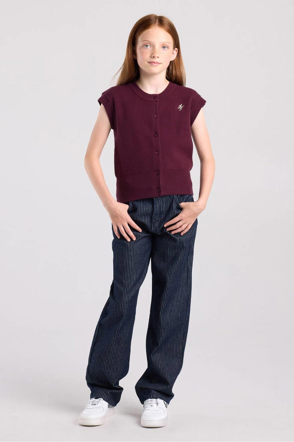 Donkerrode meisjes America Today gebreid vest van viscose met effen, ronde hals, knoopsluiting en borduursels