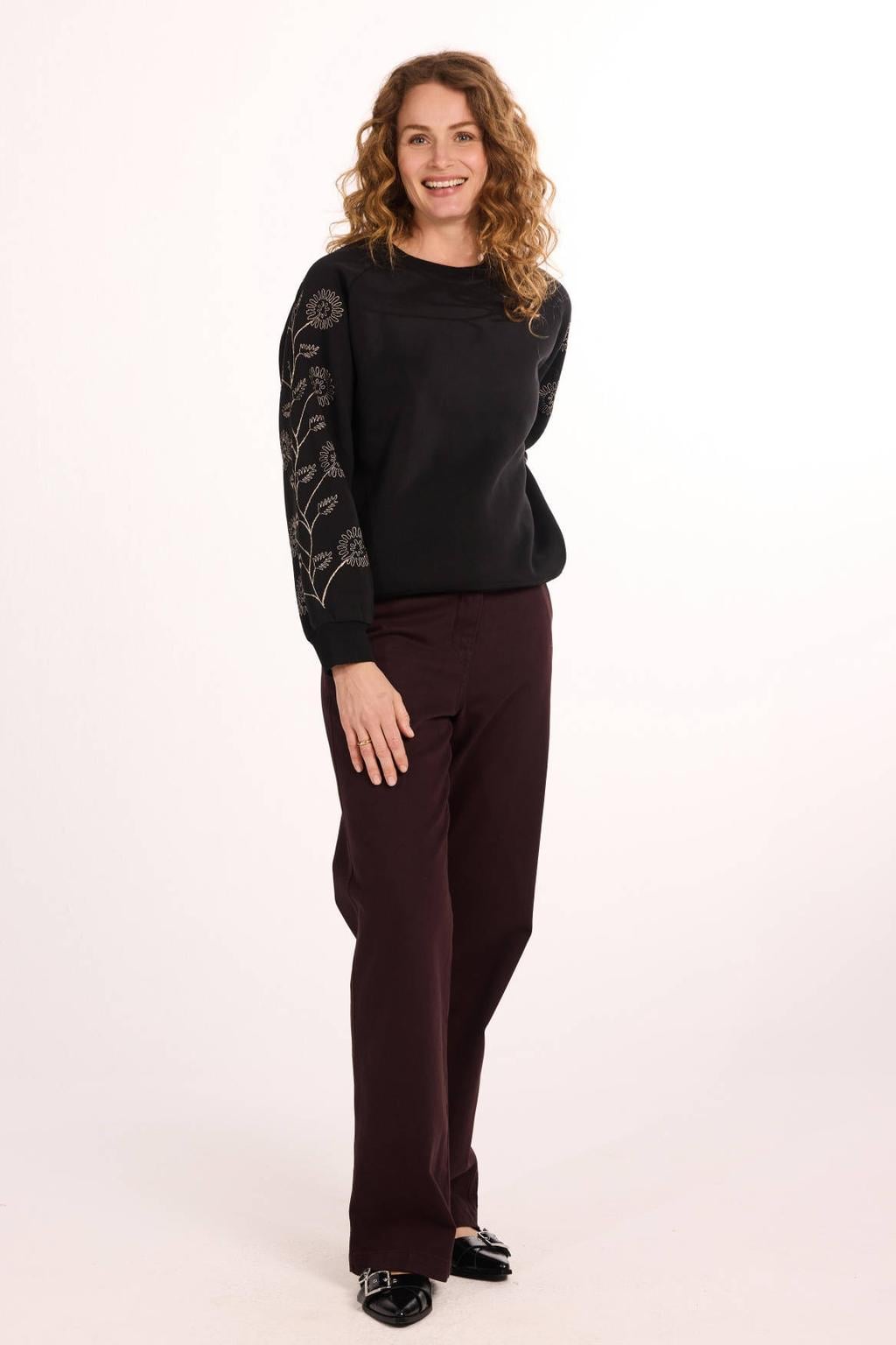 Didi sweater met borduursels - zwart