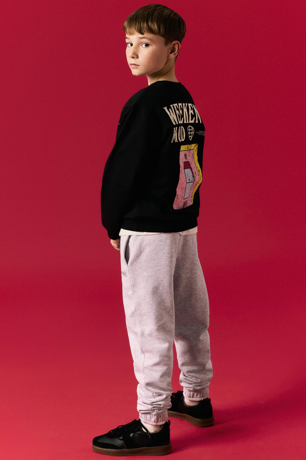 Zwarte jongens NAME IT KIDS sweater met backprint, lange mouwen en ronde hals