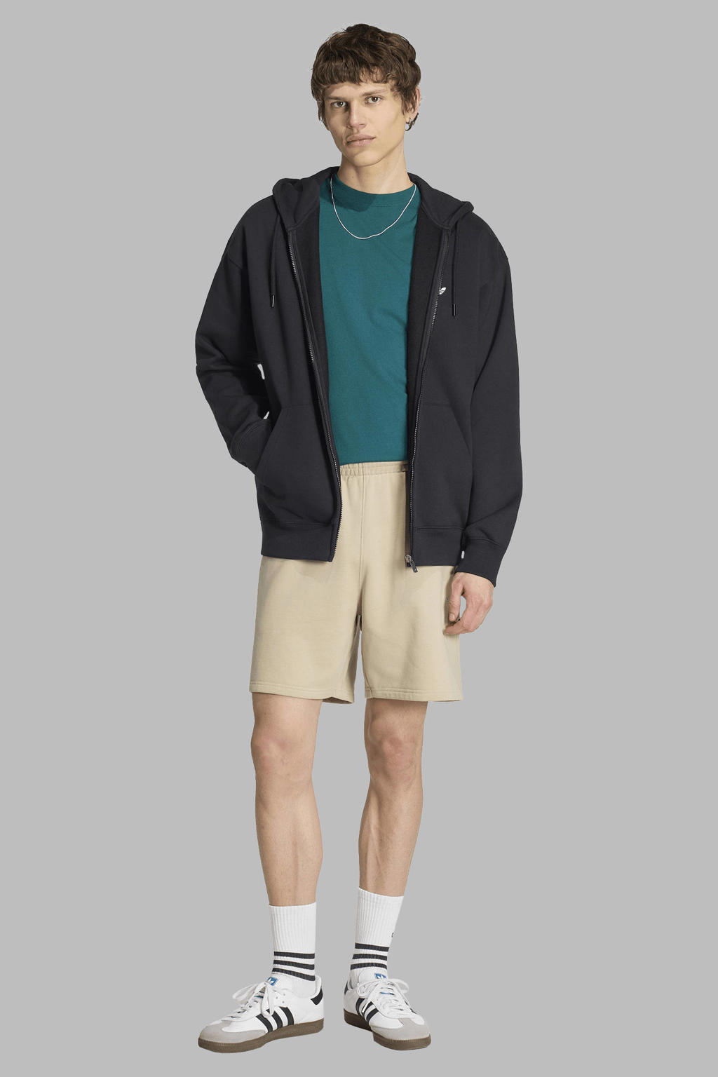 Beige heren adidas Originals Trefoil Essentials regular fit short van katoen met elastische tailleband met koord en effen