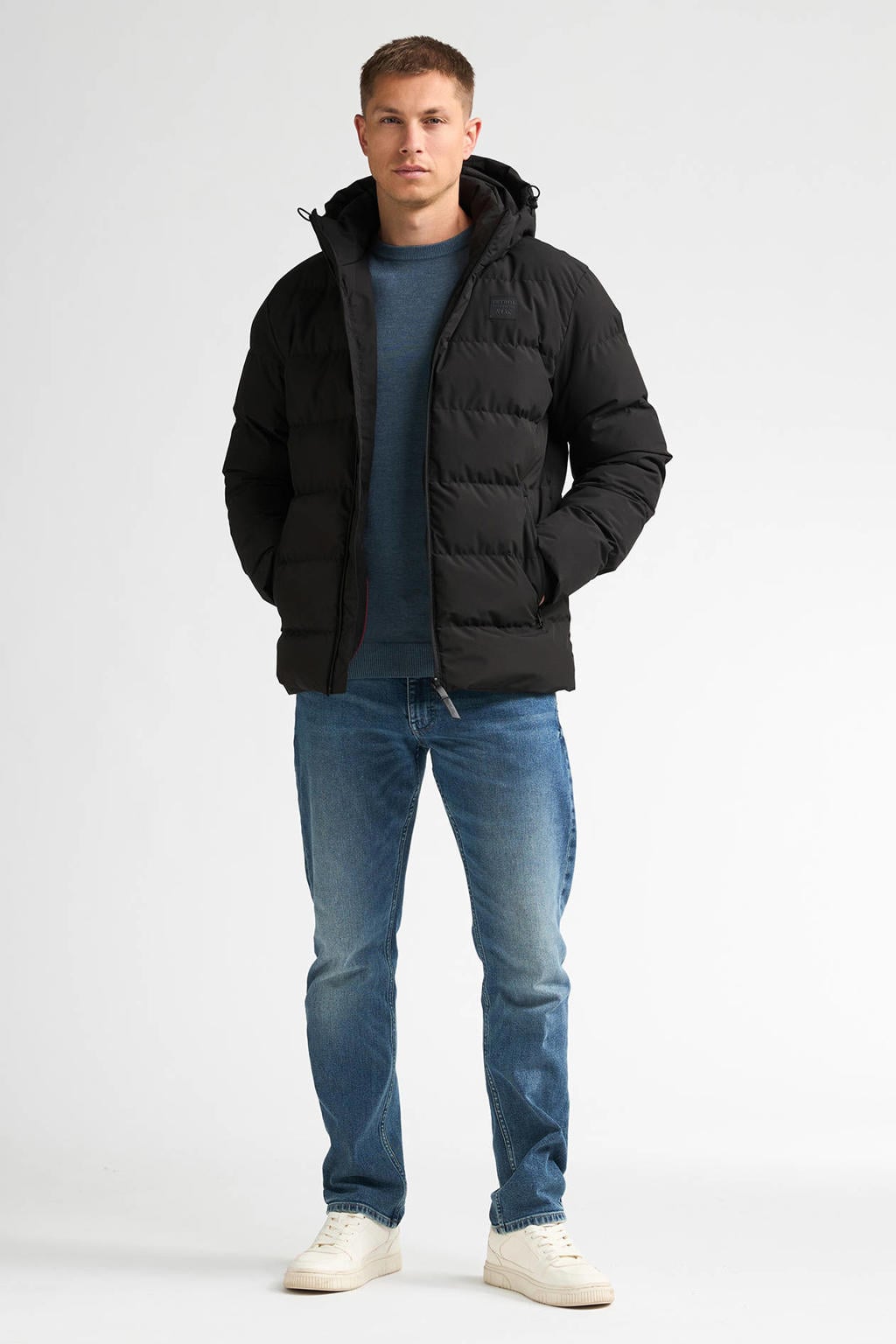 Zwarte heren Petrol Industries quilted winterjas van polyester met effen, lange mouwen, capuchon, ritssluiting en doorgestikte details