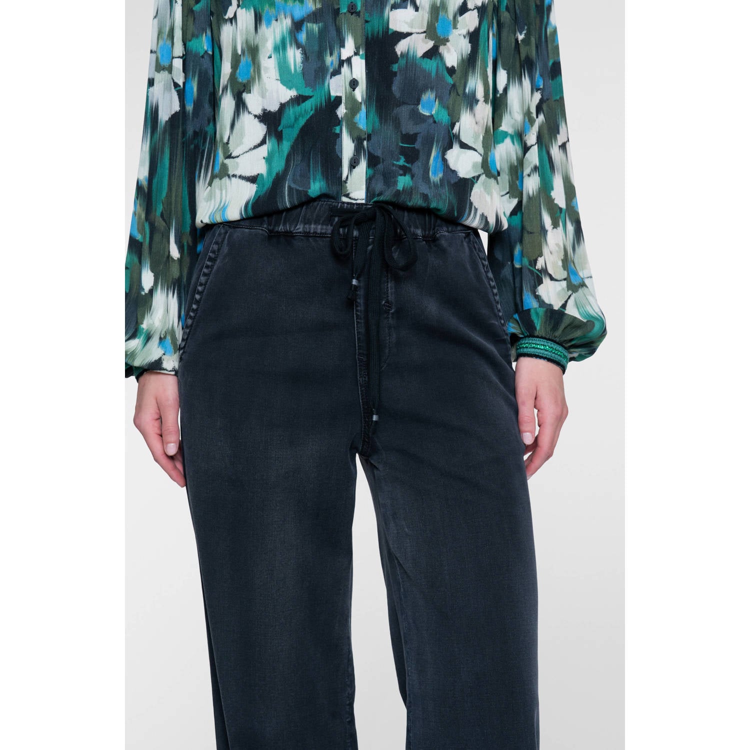 Geisha flared jeans zwart