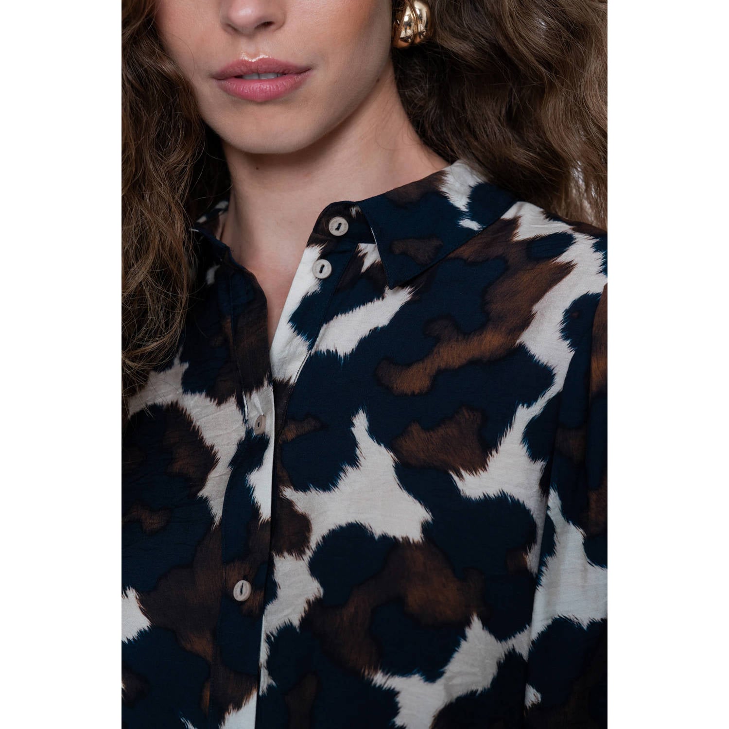 Geisha blouse met panterprint zand blauw bruin
