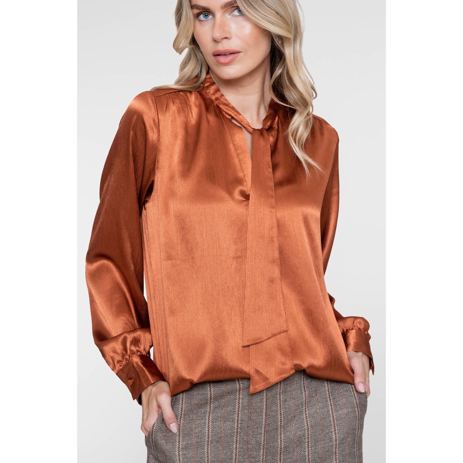 Geisha satijnen blouse oranje