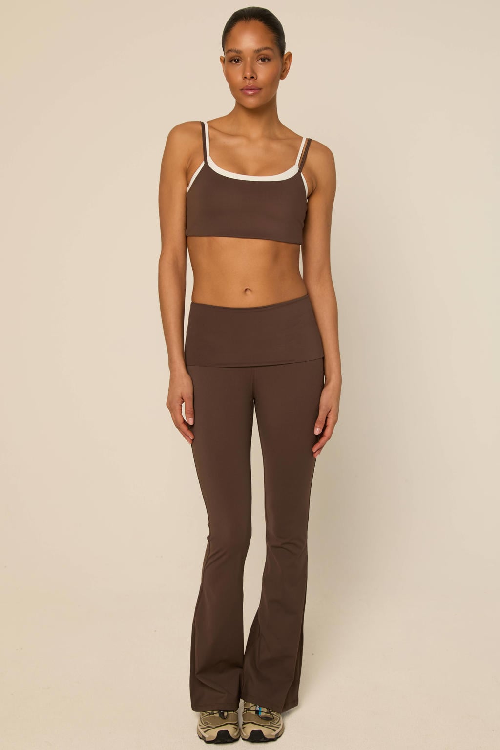 Donkerblauwe dames The Lola Club sportlegging van nylon met flared pijpen en regular waist