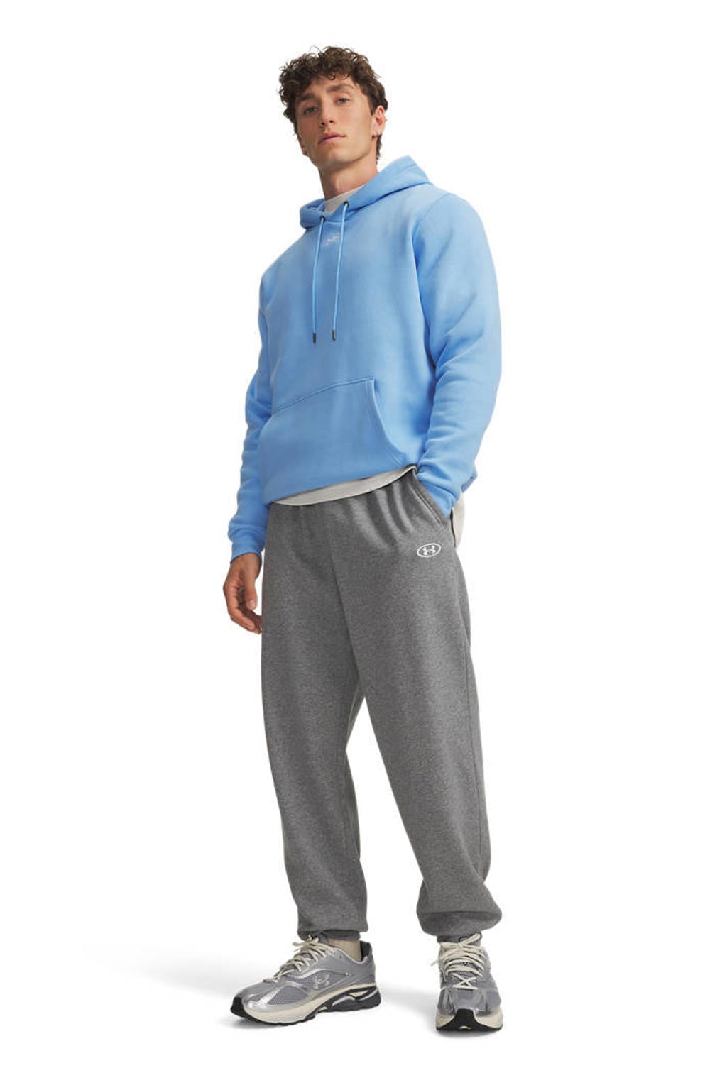 Grijs melange heren Under Armour Rival fleece joggingbroek melange met regular fit en elastische tailleband met koord