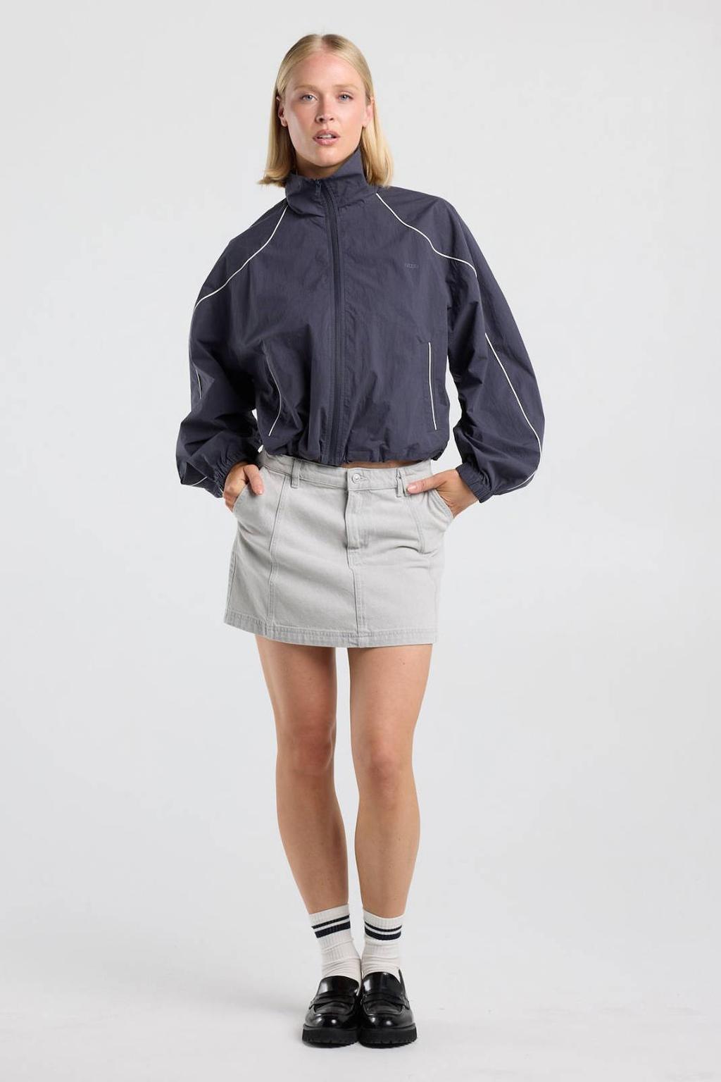 Grey denim dames America Today mini spijkerrok gemaakt van denim en met rits- en knoopsluiting