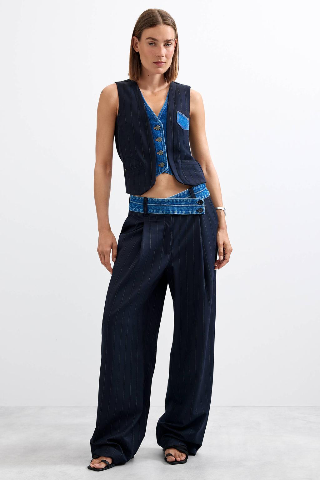 Blauwe dames Desigual gilet van polyester met effen, V-hals en knoopsluiting