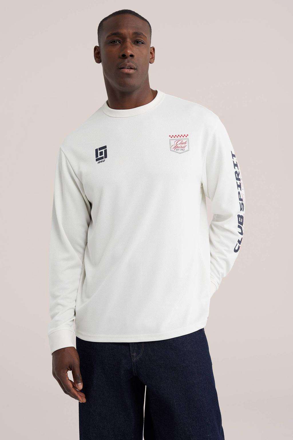 Ecru heren WE Fashion oversized longsleeve van polyester met backprint, lange mouwen en ronde hals