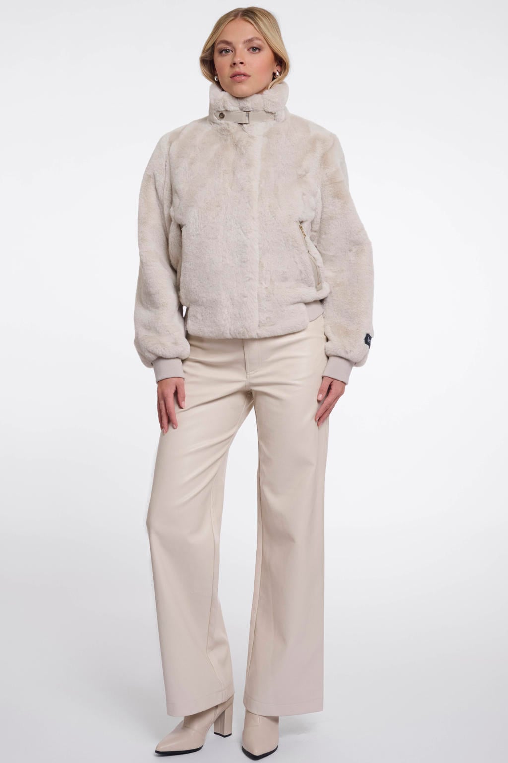 Beige dames Rino & Pelle van polyester met effen, lange mouwen en opstaande kraag