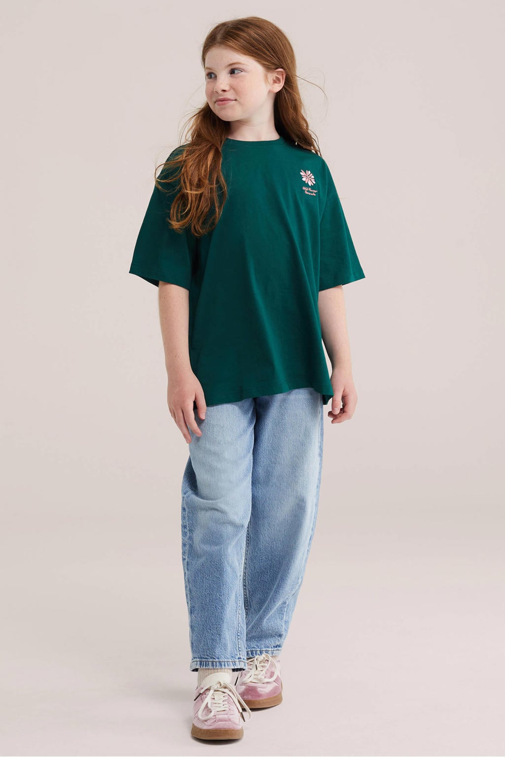 Donkergroene meisjes WE Fashion T-shirt van katoen met backprint, half lange mouwen en ronde hals