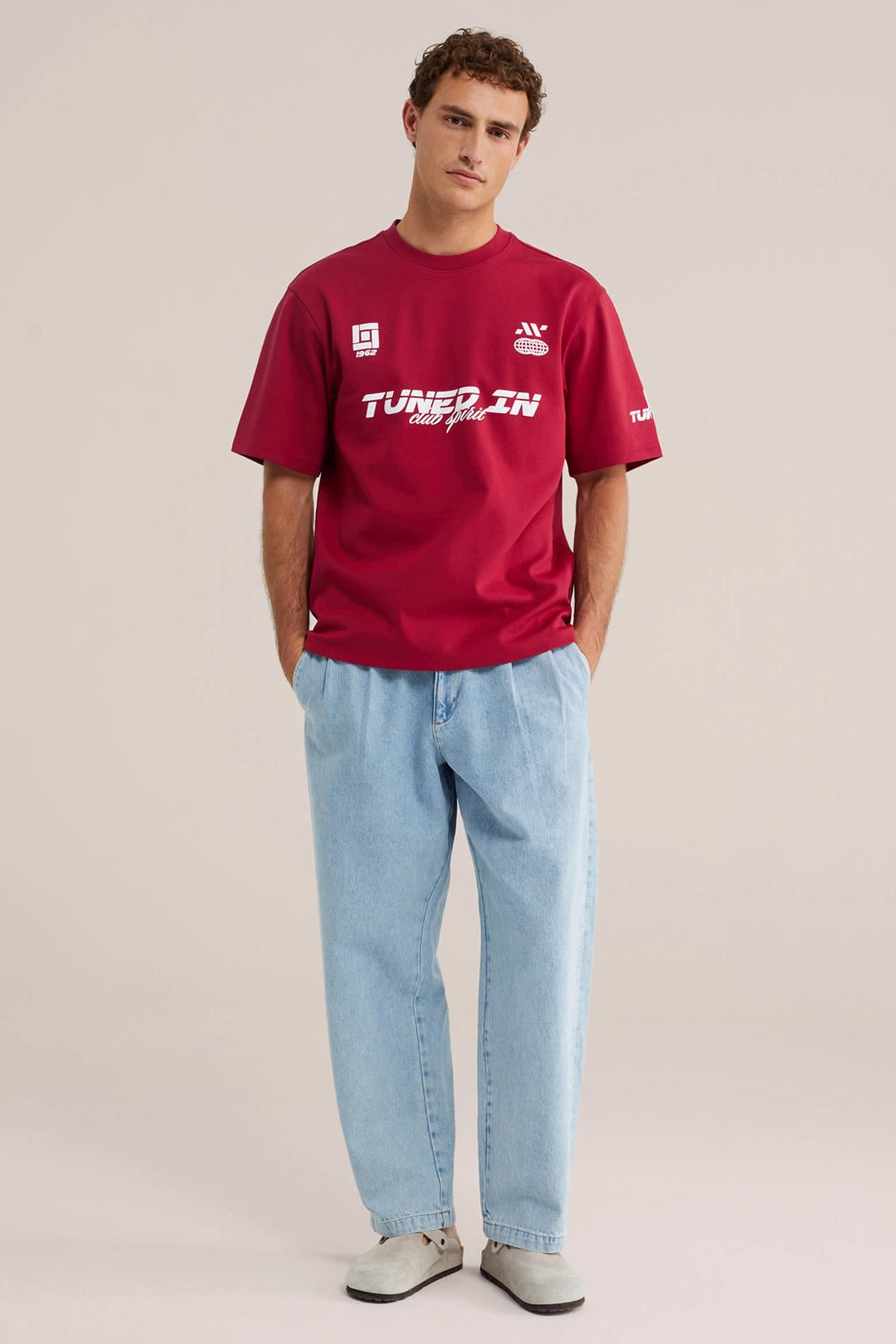 WE Fashion oversized T-shirt met print - rood