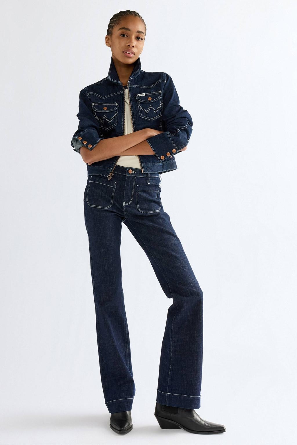 Dark blue denim dames Wrangler spijkerjas van denim met effen, lange mouwen, klassieke kraag en contrast stiksels