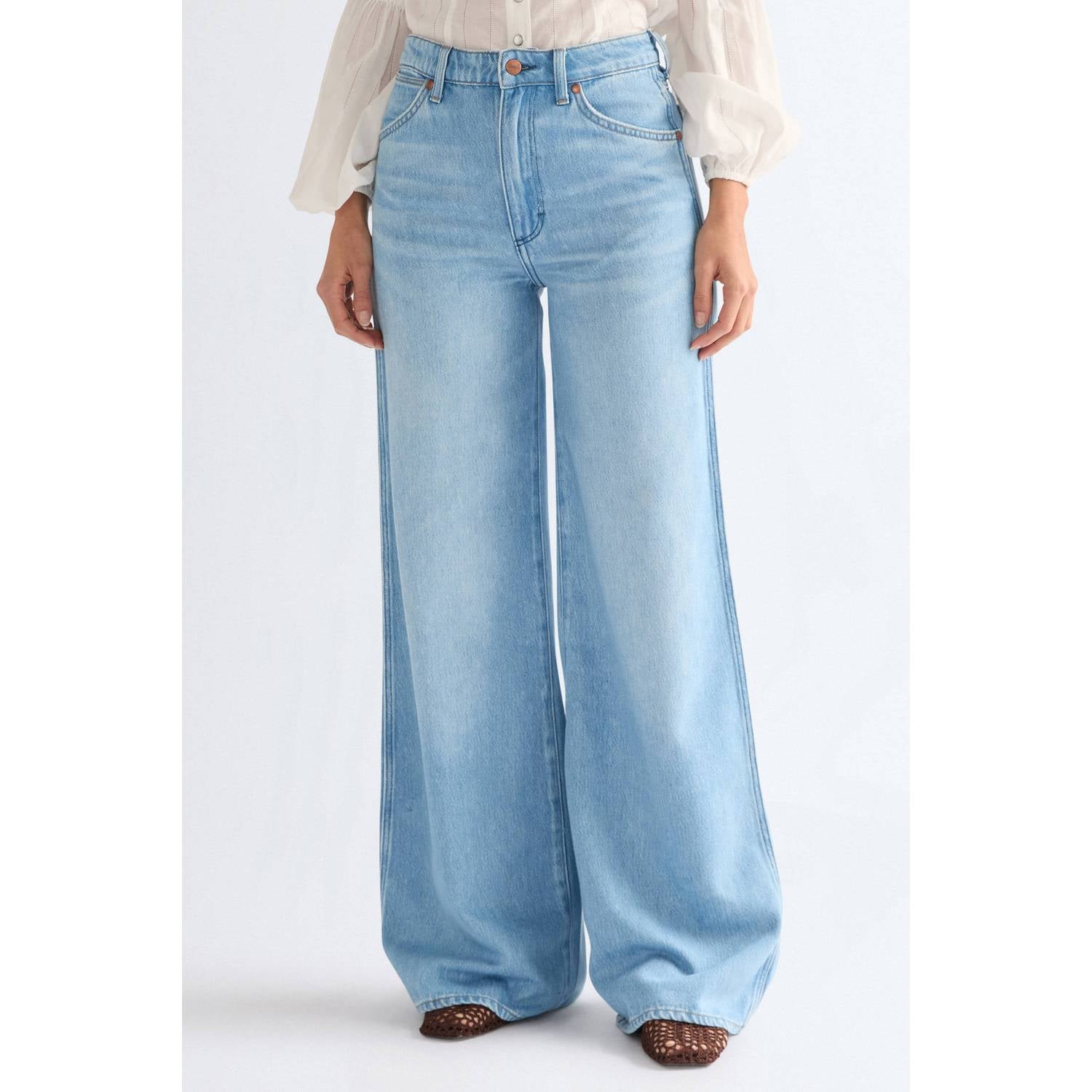 Wrangler Canyon wide leg jeans light blue denim