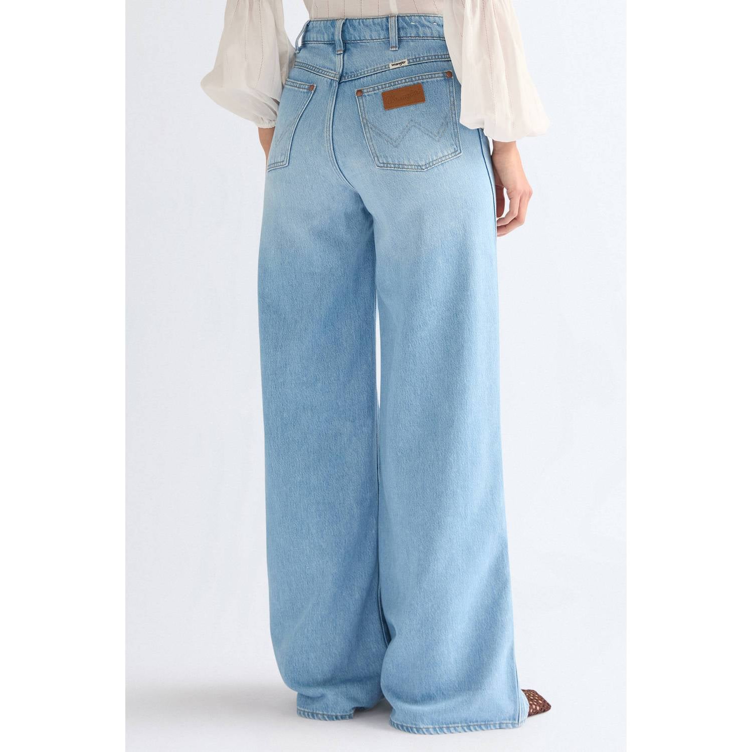 Wrangler Canyon wide leg jeans light blue denim
