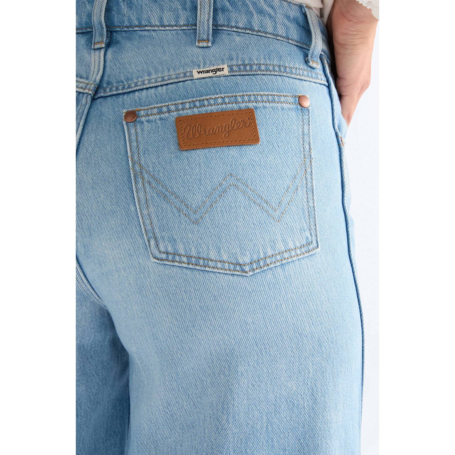 Wrangler Canyon wide leg jeans light blue denim