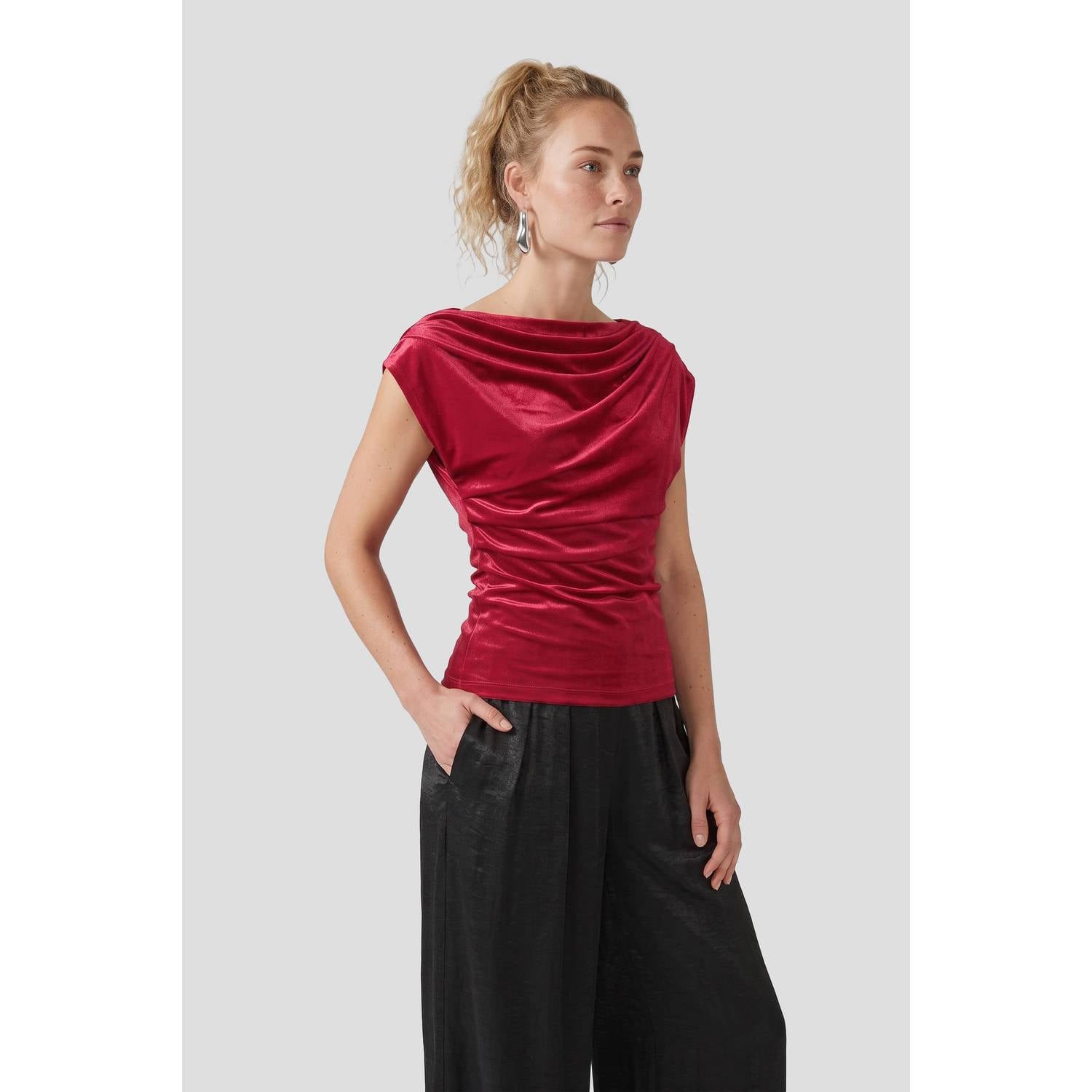 Anytime asymmetrische fluwelen top rood