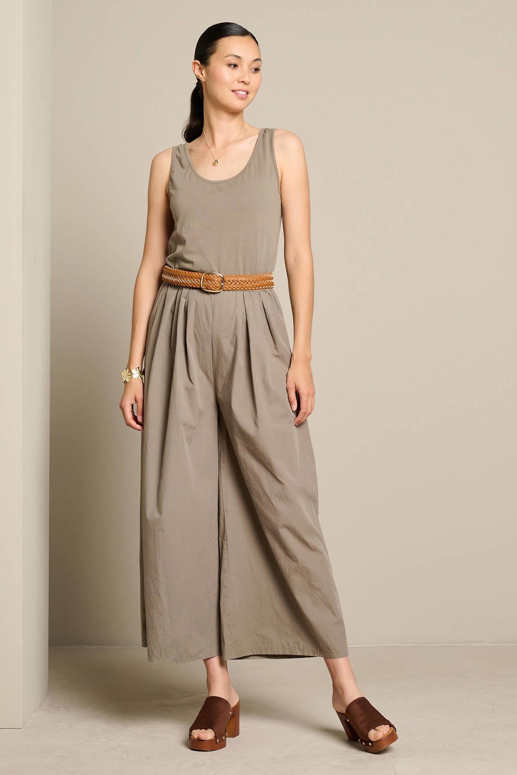 LOLALIZA cropped jumpsuit - taupe