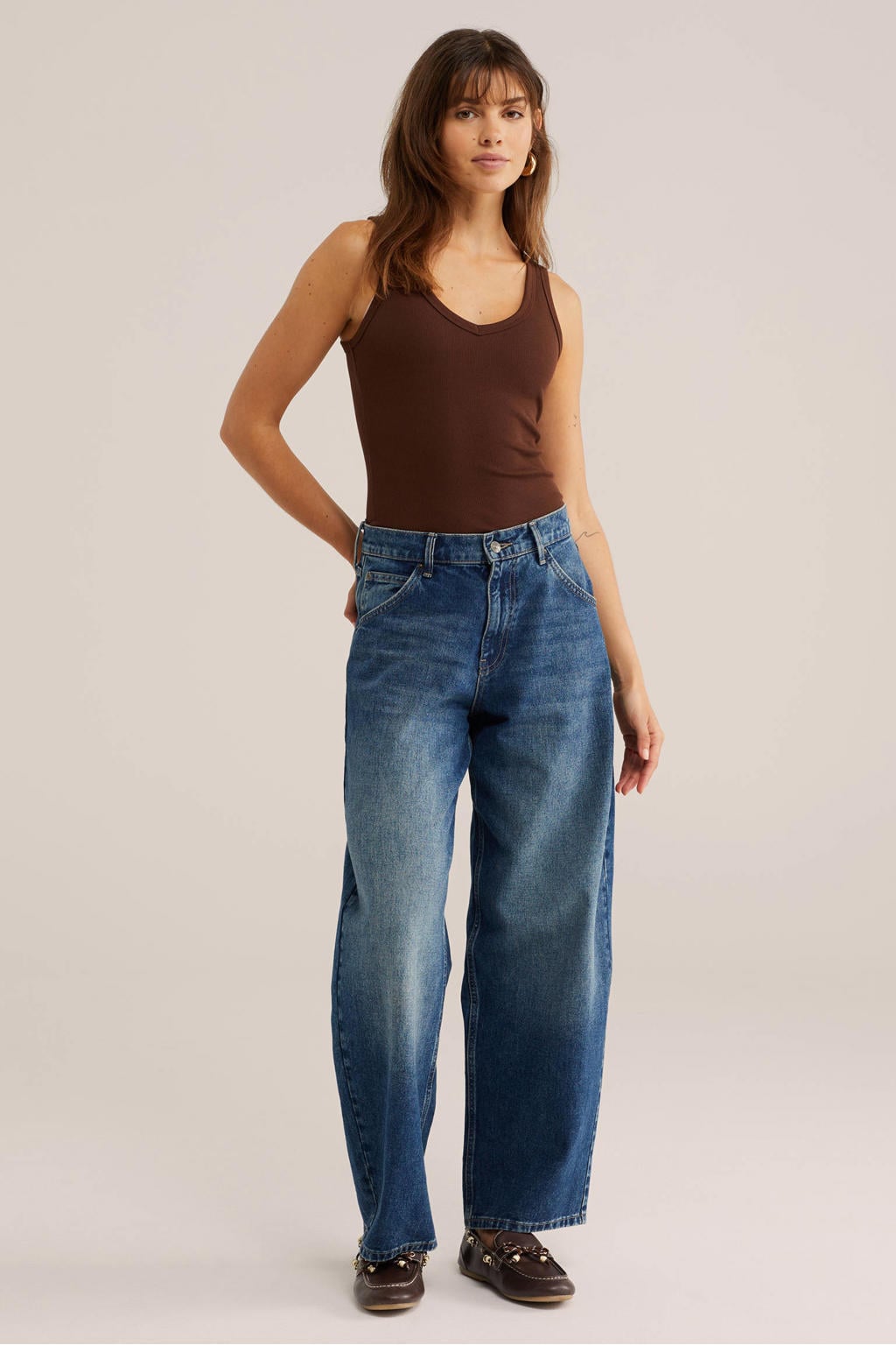 Bruine dames WE Fashion ribgebreide tanktop van katoen met effen en V-hals