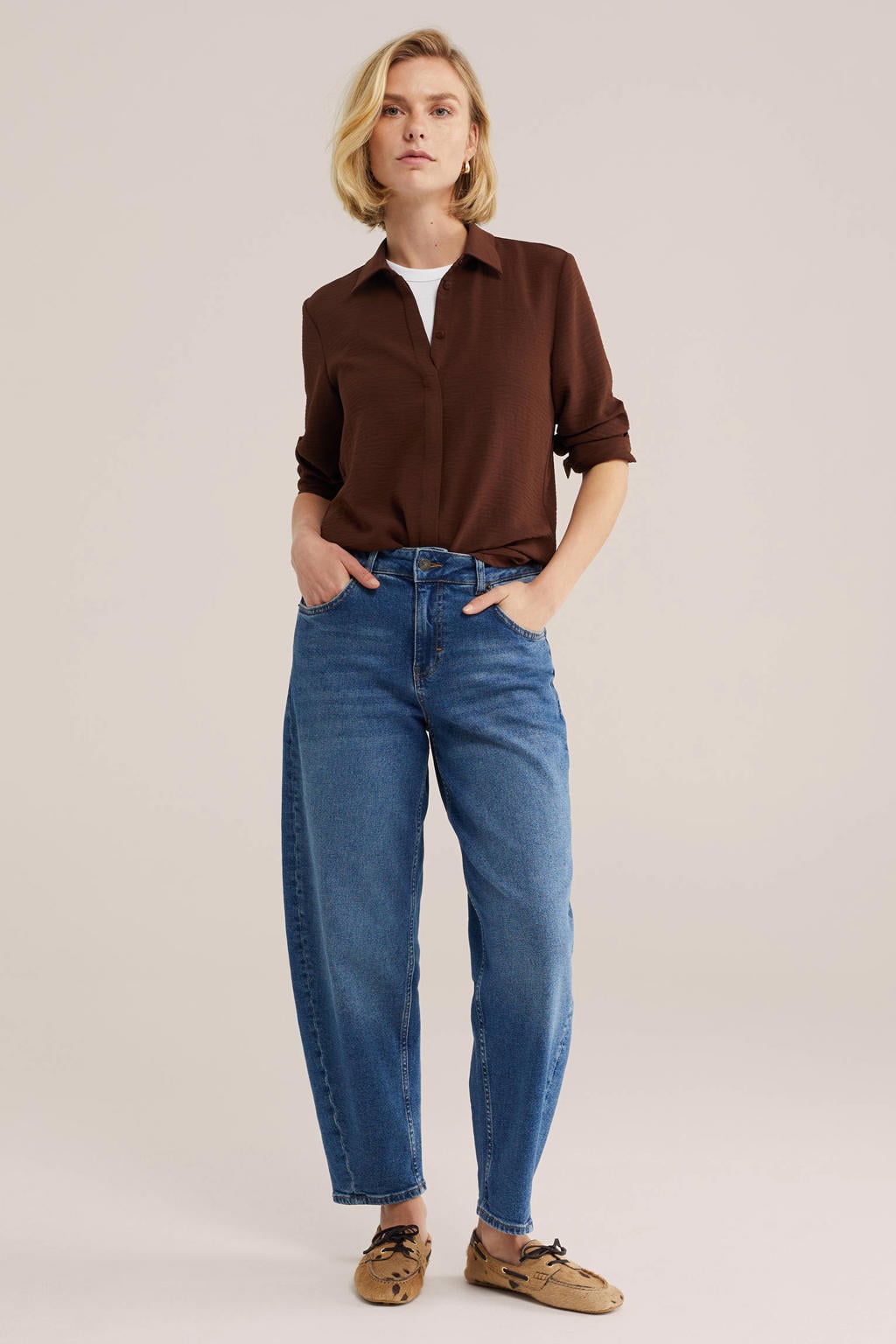 WE Fashion rechtvallende blouse - bruin