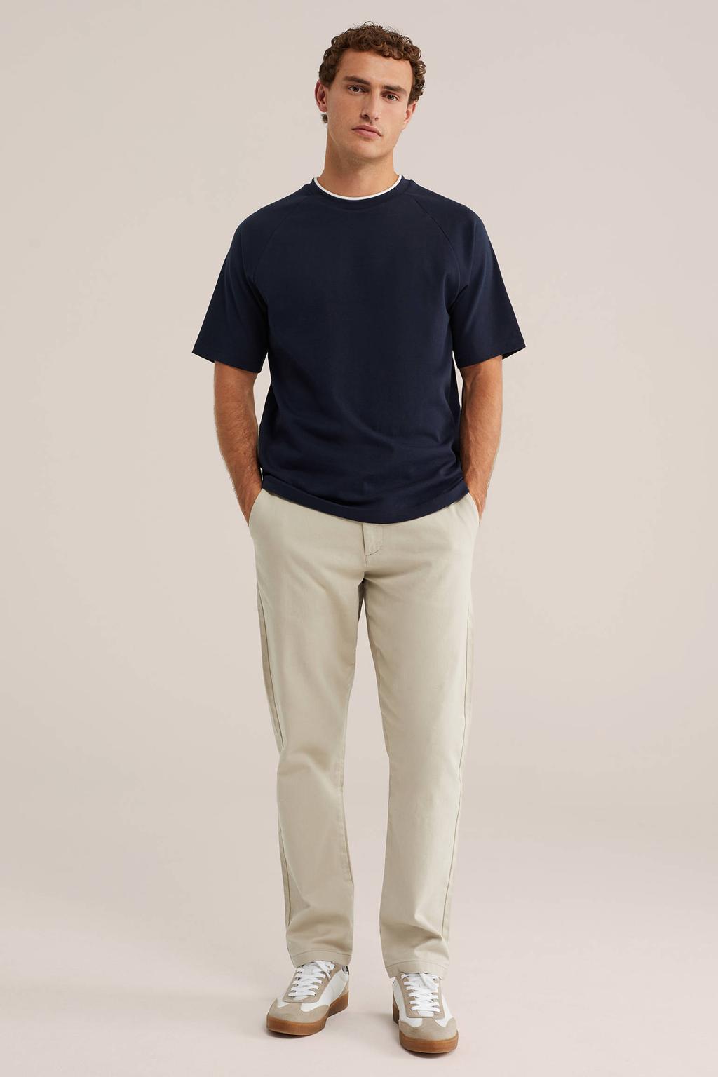 Donkerblauwe heren WE Fashion relaxed fit T-shirt van katoen met effen, korte mouwen en ronde hals