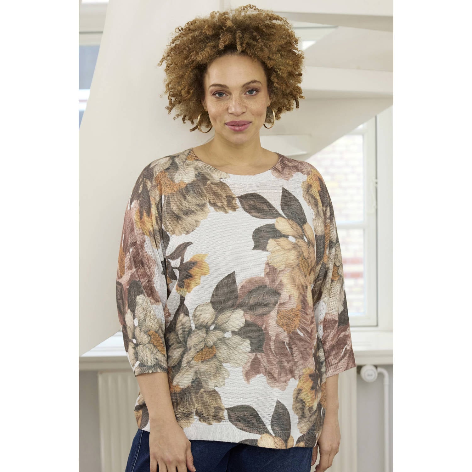 Zhenzi Plus Size gebloemde trui bruin