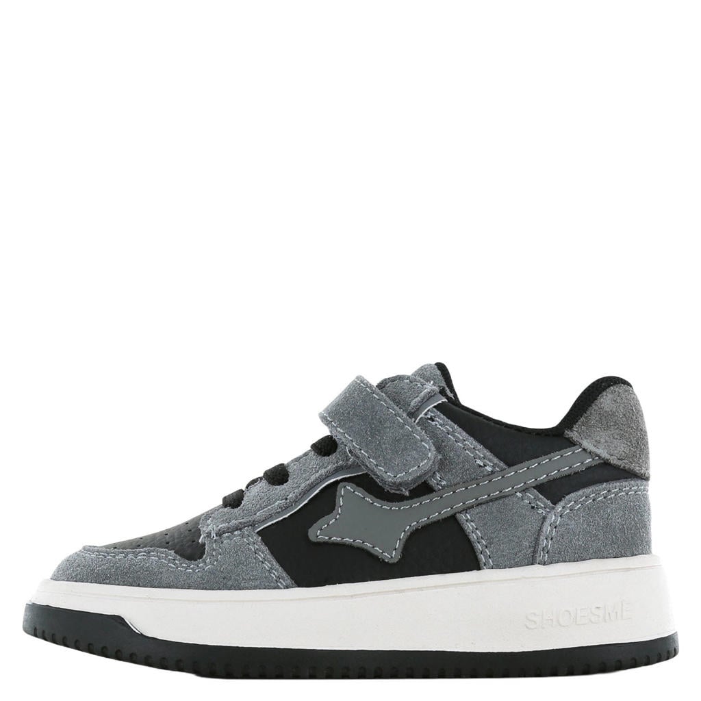 Grijs en zwarte jongens Shoesme suède sneakers - met elastische veter- met klittenbandsluiting