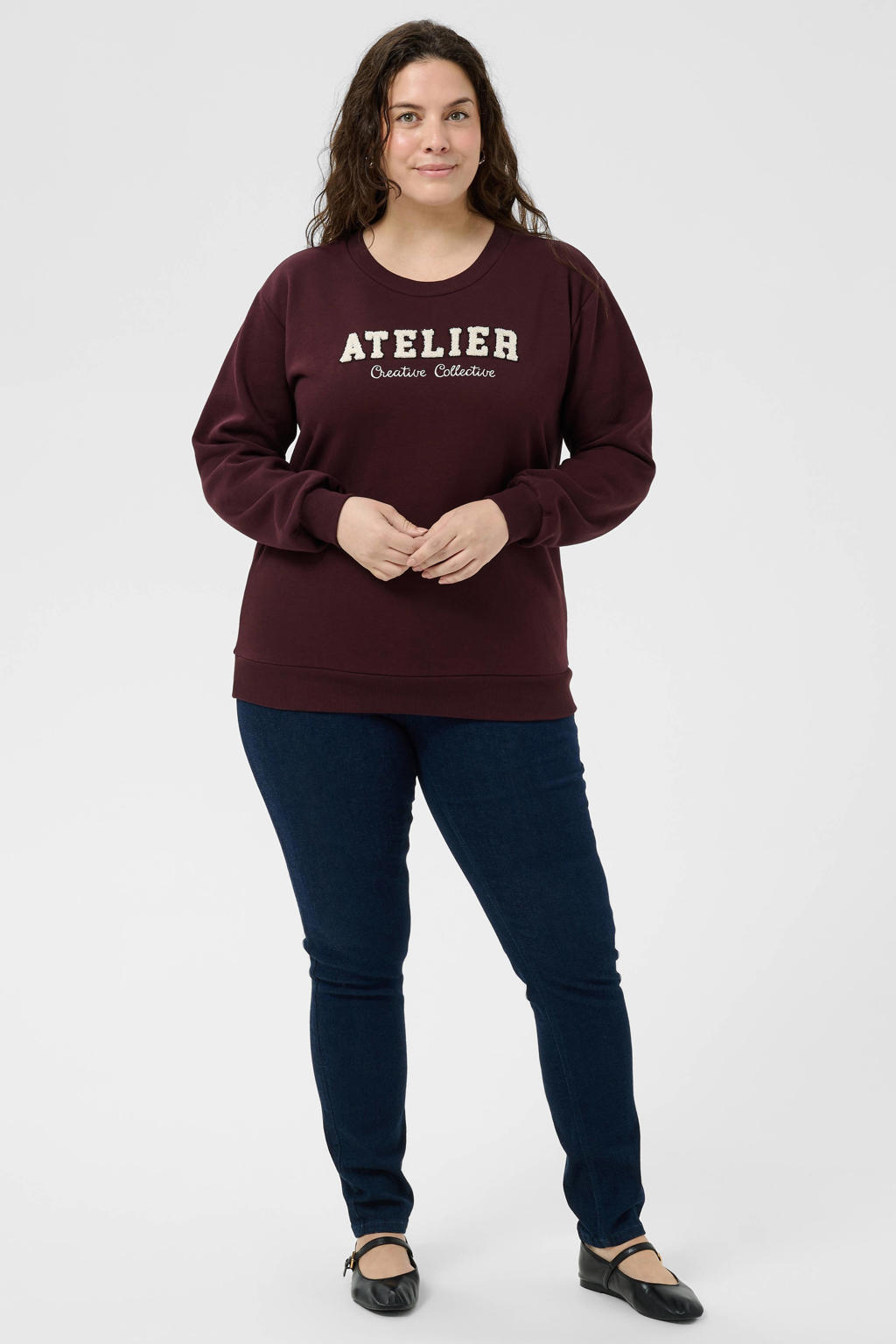 Kaffe Curve Plus Size sweater met tekst - donkerrood