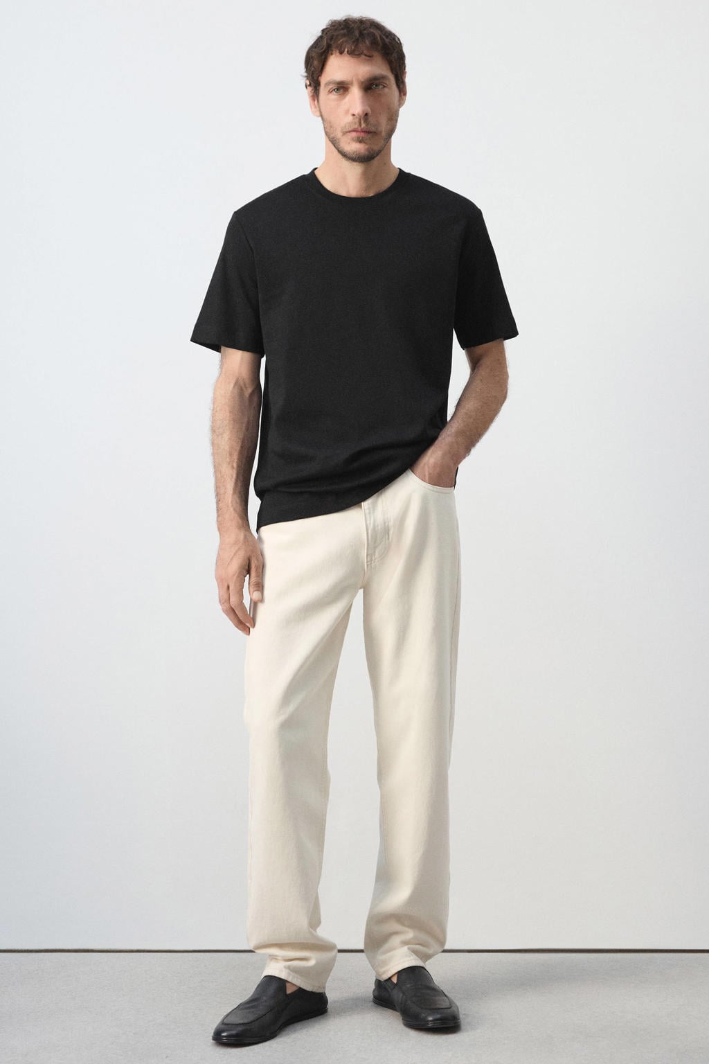 Mango Man regular fit T-shirt - zwart