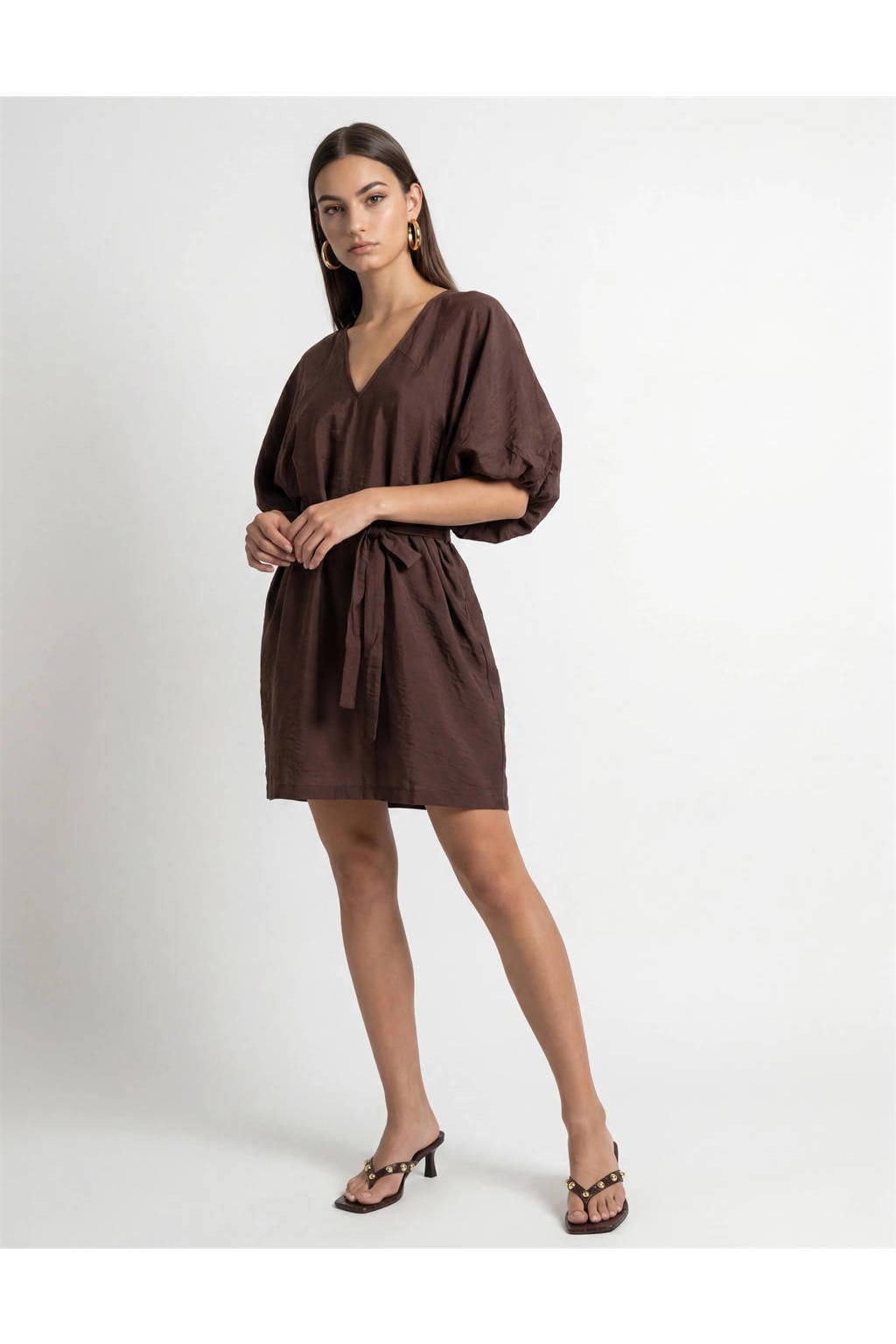 Shoeby viscose korte zomerjurk met ceintuur - bruin
