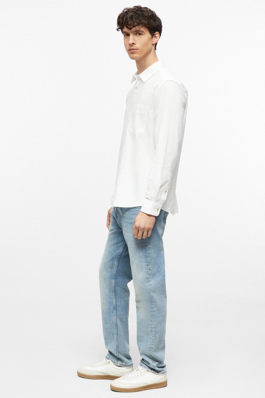 Witte heren s.Oliver regular fit casual overhemd van katoen met effen, lange mouwen, klassieke kraag en knoopdetail