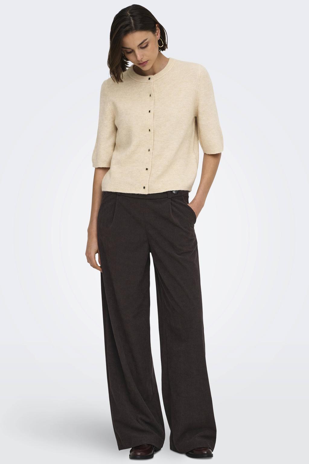 Beige dames JDY gebreid vest met effen, driekwart mouwen, ronde hals en knoopsluiting