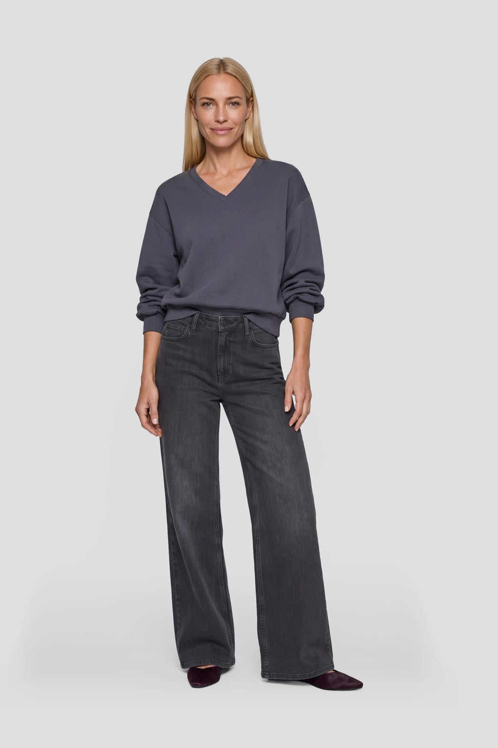 Donkerblauwe dames MSCH Copenhagen sweater van viscose met effen, lange mouwen en V-hals