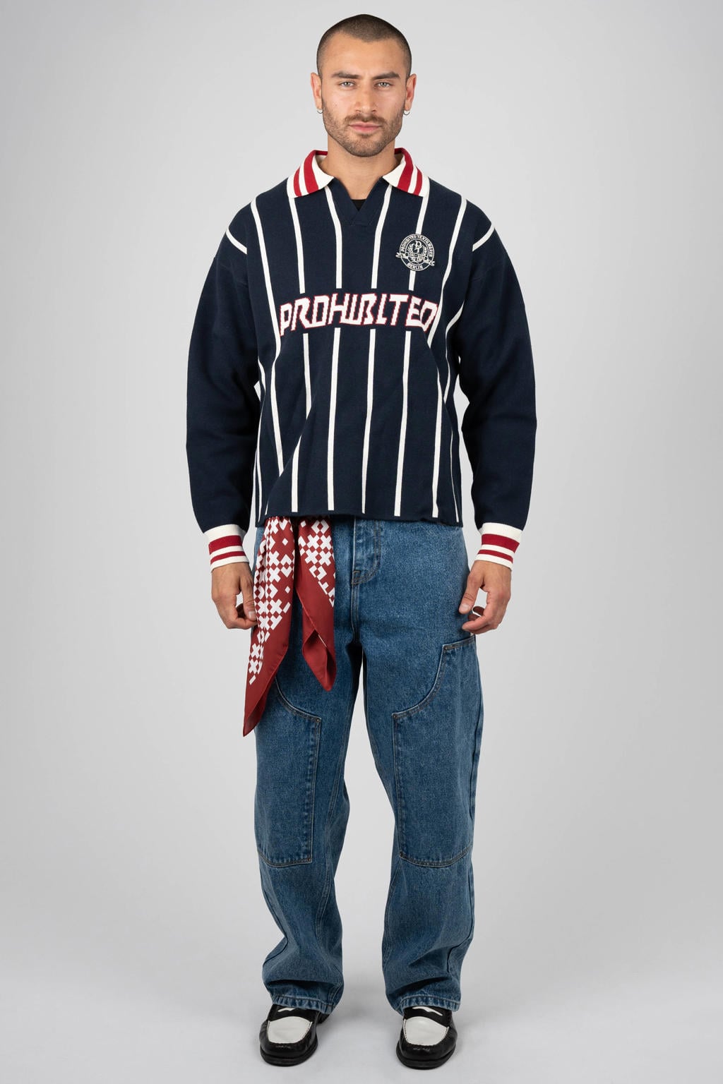 Prohibited katoenen regular fit jacquard gebreide trui met print - donkerblauw