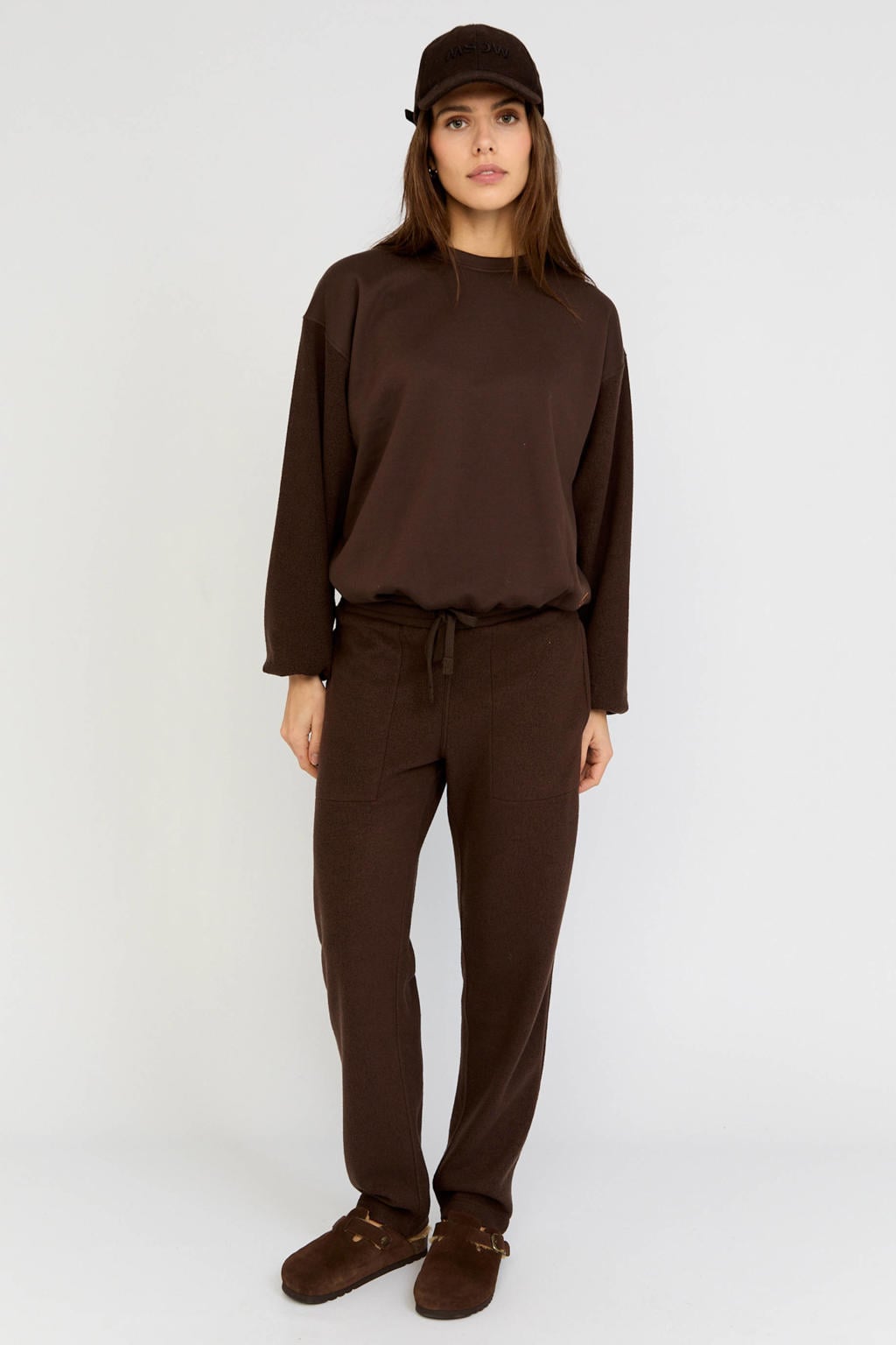 Bruine dames Moscow sweater met effen, lange mouwen en ronde hals