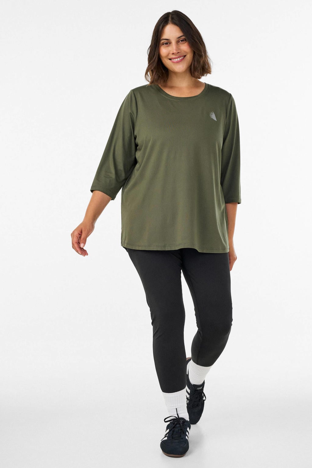 Olijfgroene dames ACTIVE By Zizzi sportshirt mouwen van polyester met effen, driekwart mouwen en ronde hals