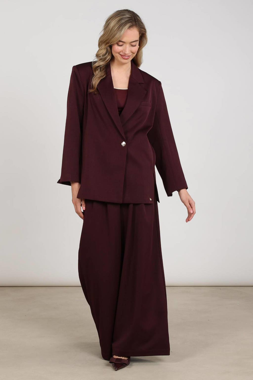 Aubergine dames NUKUS wide leg pantalon met high waist, rits- en knoopsluiting en effen