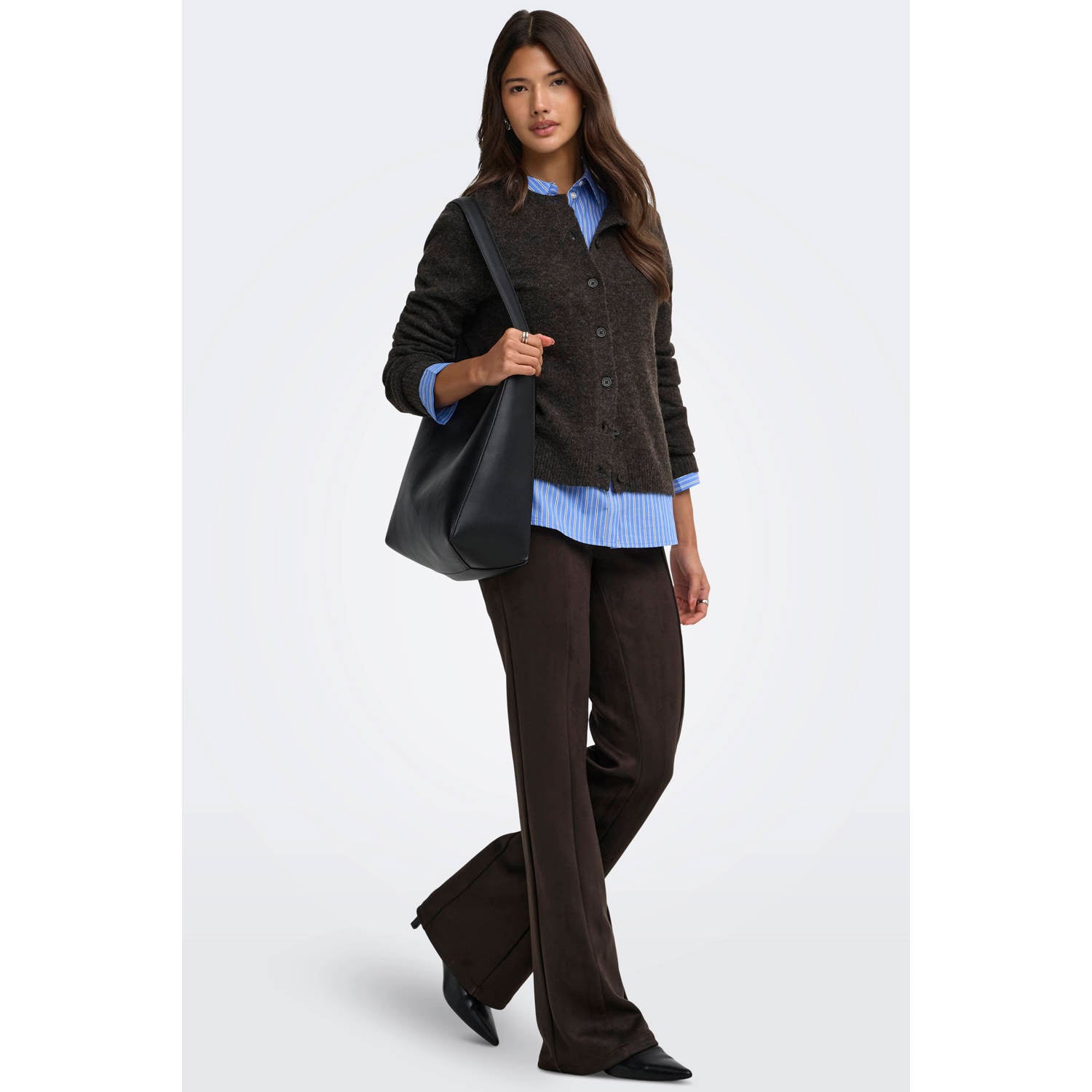 ONLY regular waist wide leg broek donkerbruin