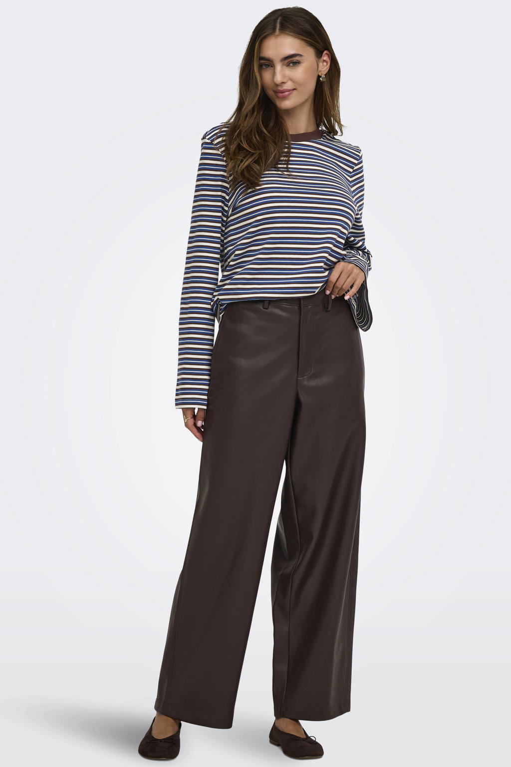 Donkerblauwe dames ONLY wide leg casual broek met high waist, ritssluiting en effen