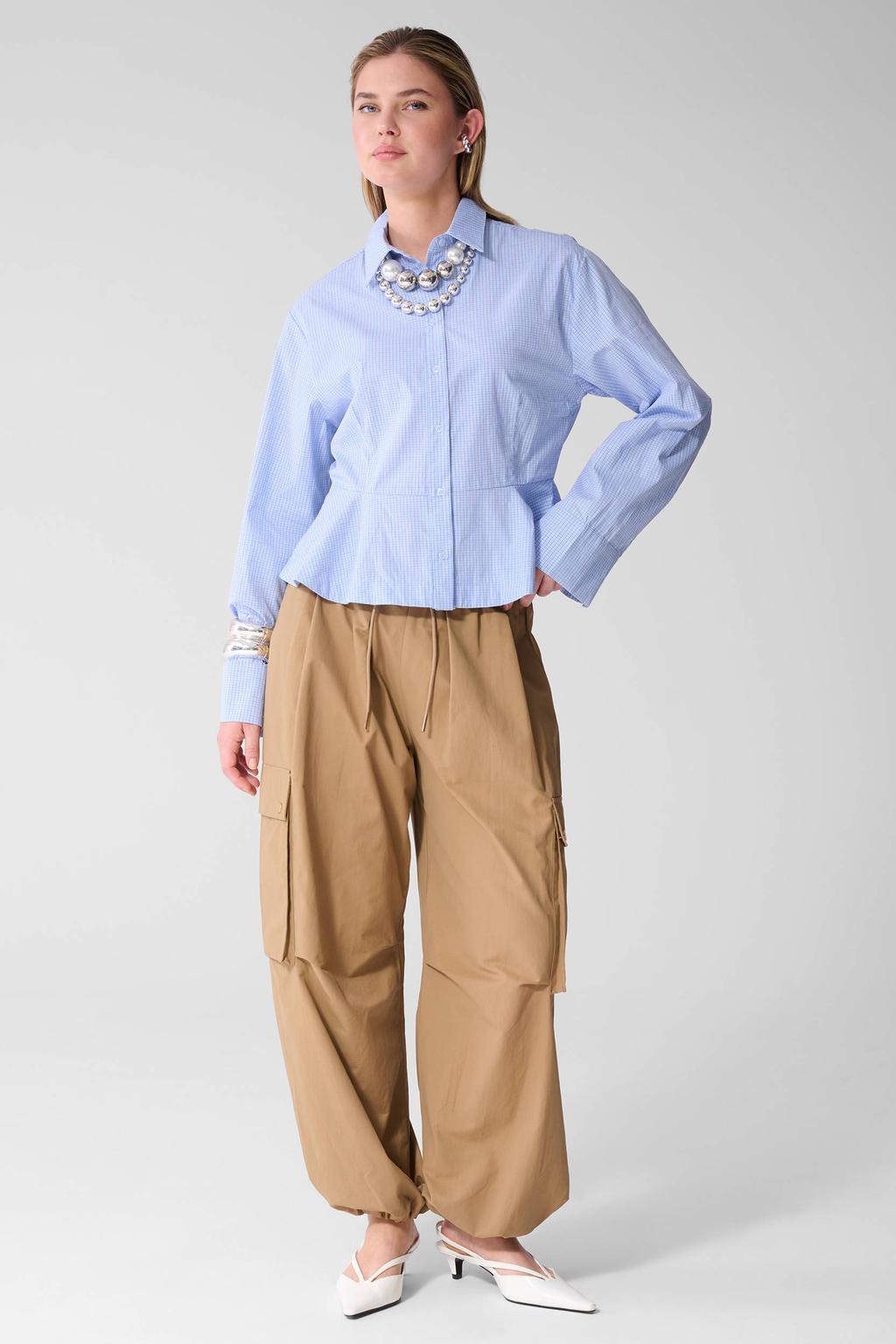 Blauwe dames Shoeby geruite blouse van katoen met lange mouwen, klassieke kraag, knoopsluiting en peplum