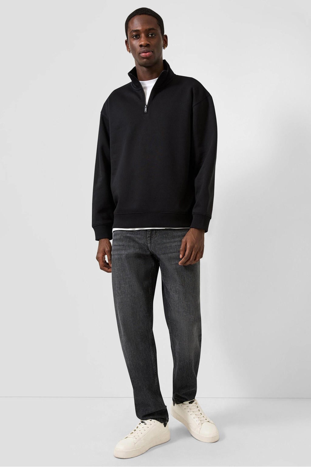 Zwarte heren QS relaxed fit sweater met effen, lange mouwen, opstaande kraag en geribde boorden