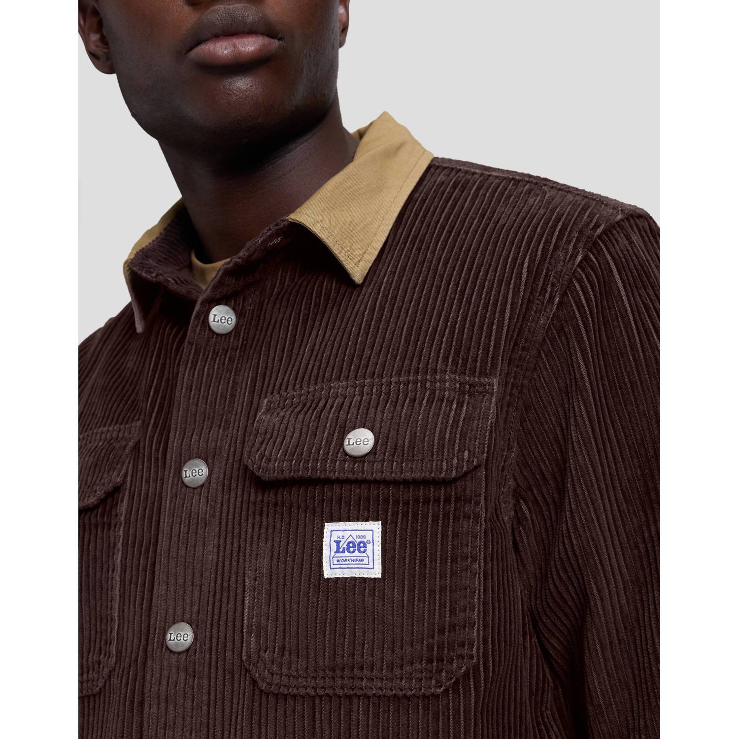 Lee relaxed fit corduroy overshirt chocolate torte