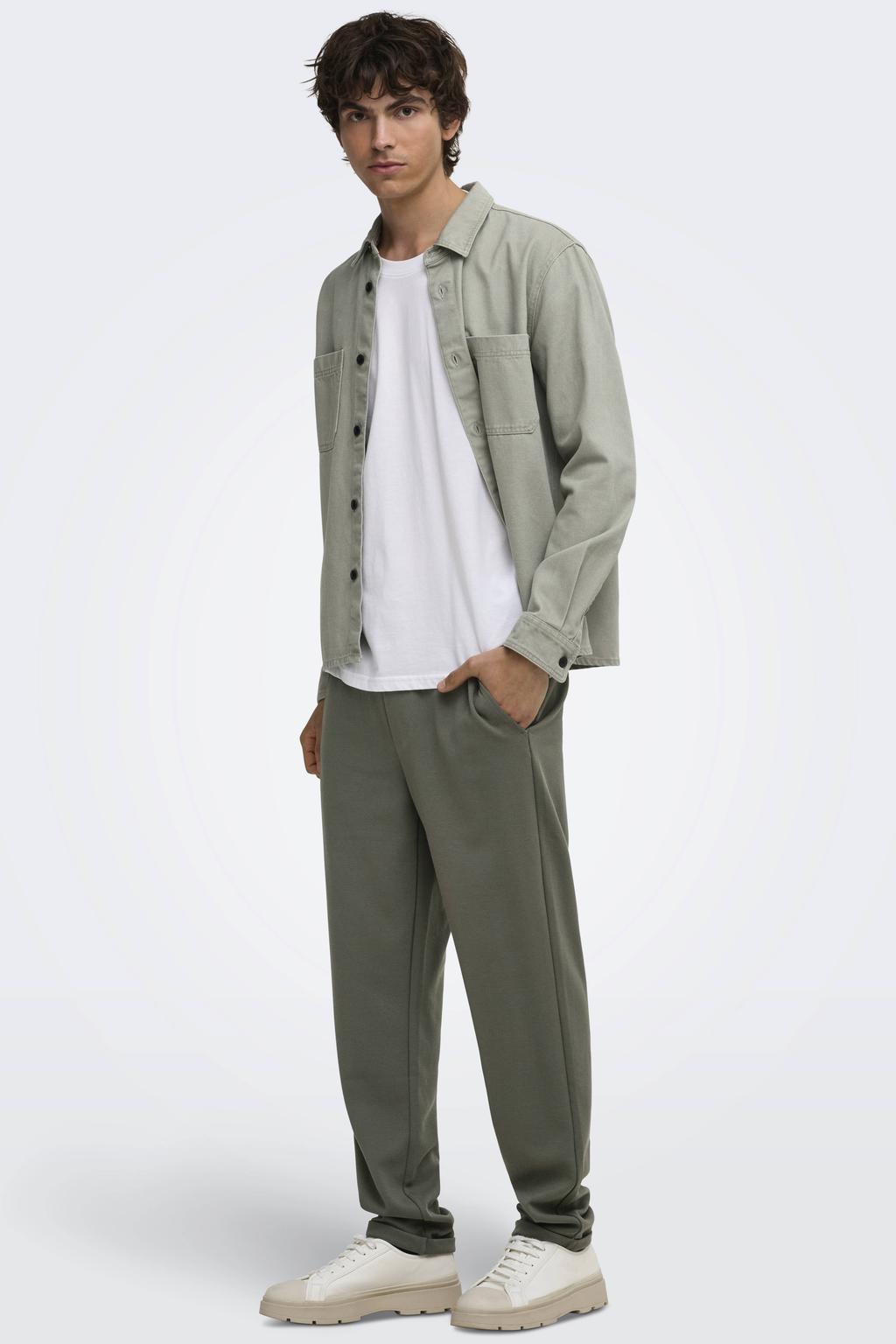 ONLY & SONS loose fit joggingbroek - groen