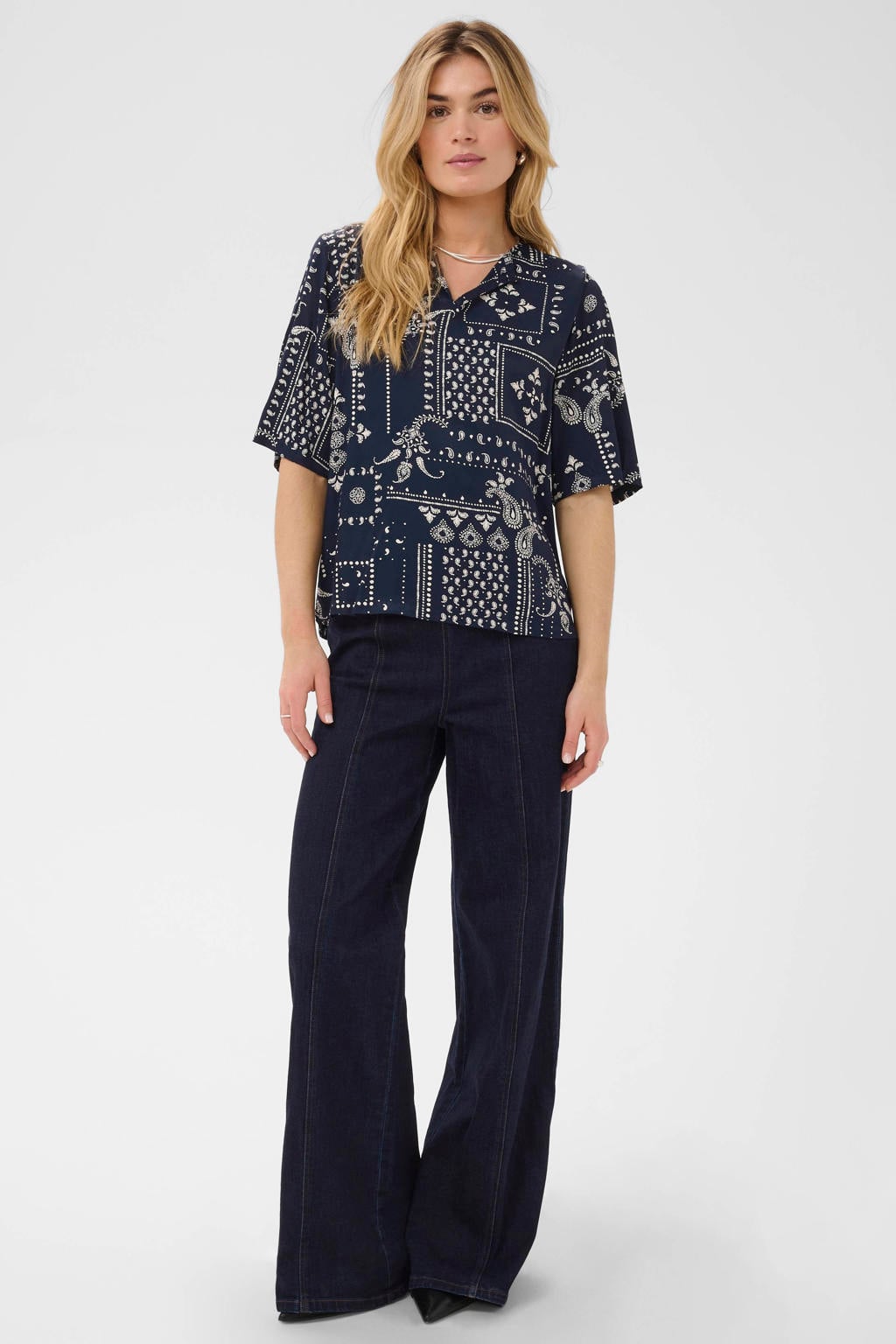 Blauwe dames Saint Tropez van viscose met half lange mouwen, ronde hals en knoopdetail