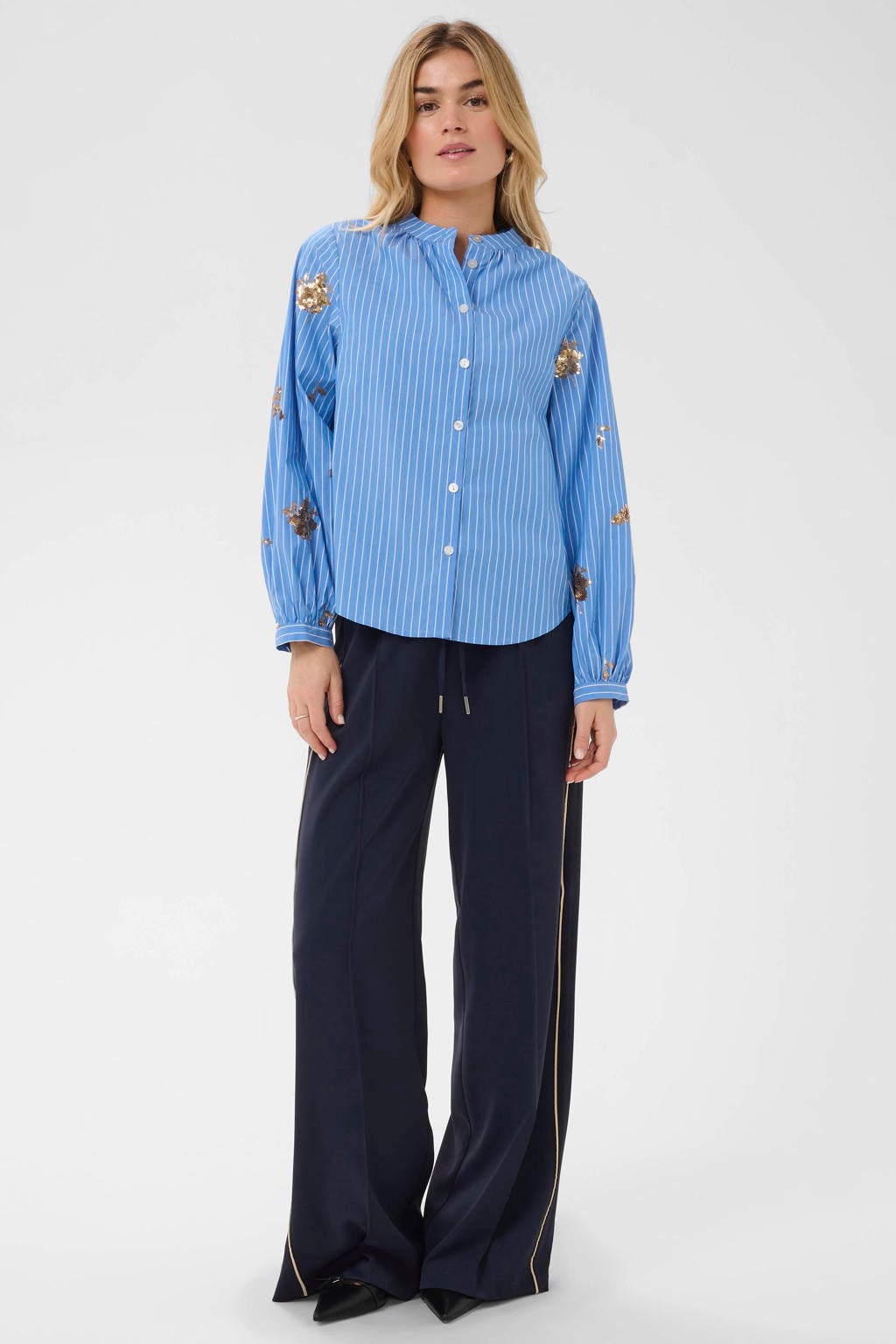 Blauwe dames Saint Tropez van katoen met krijtstreepprint, lange mouwen, ronde hals, knoopsluiting en pailletten