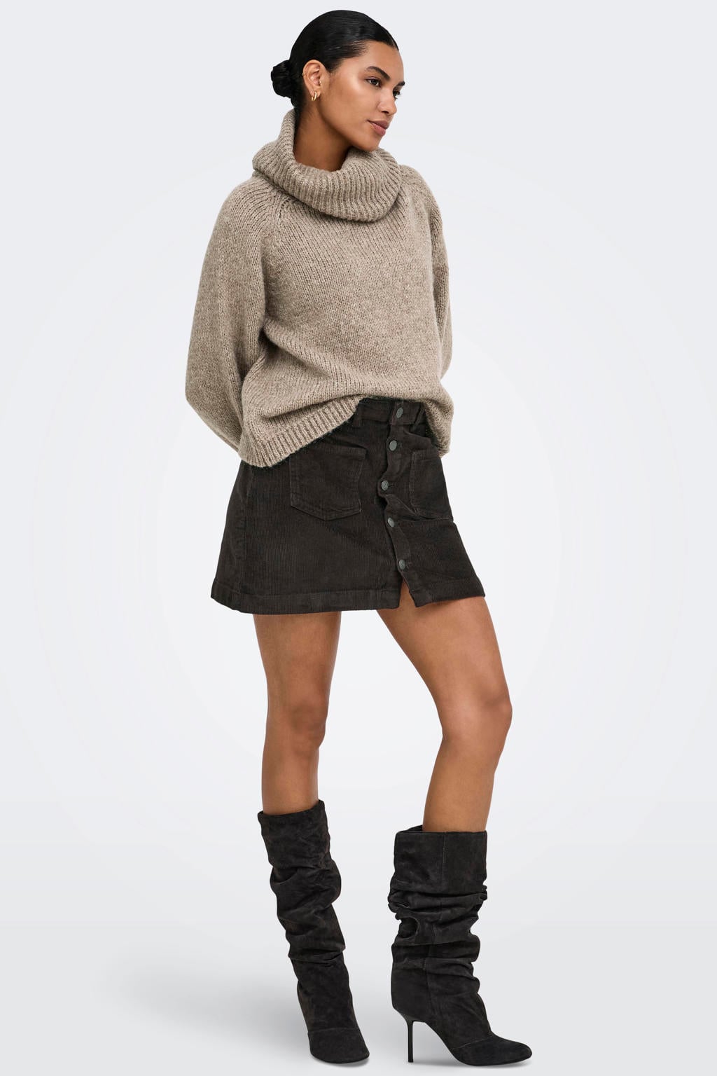 Donkerblauwe dames ONLY corduroy mini rok voorzien van knoopsluiting
