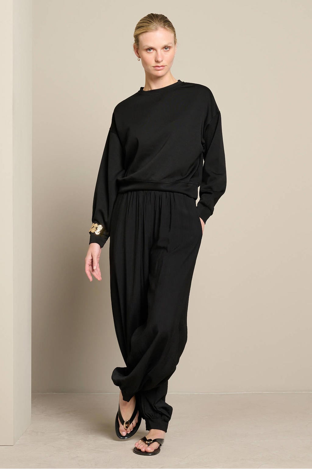 LOLALIZA sweater - zwart